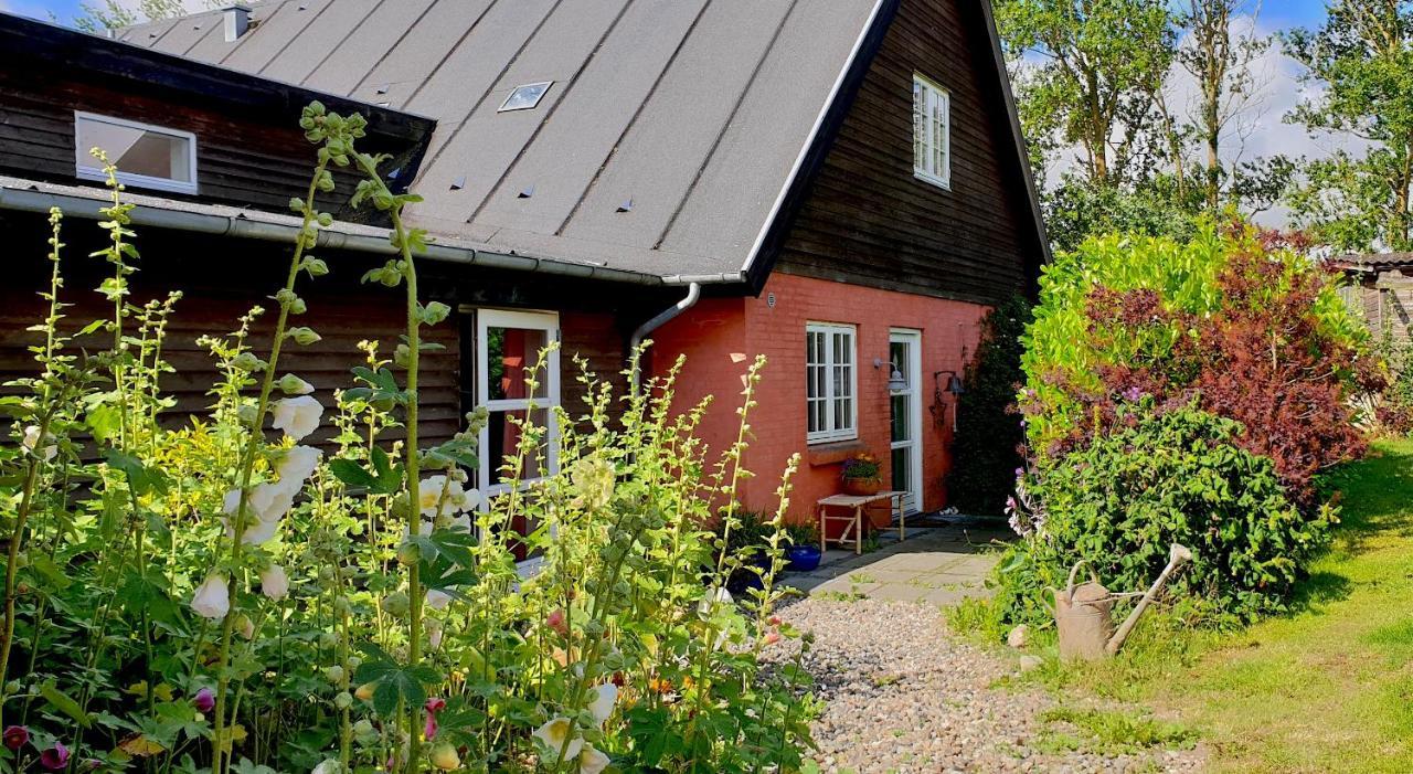 Farmors Hus Aparthotel Rude  Екстериор снимка